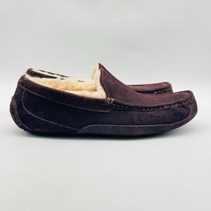 UGG Shoes Mens 9 Brown Suede Loafers Sherpa Wool Lined Driving Slippers